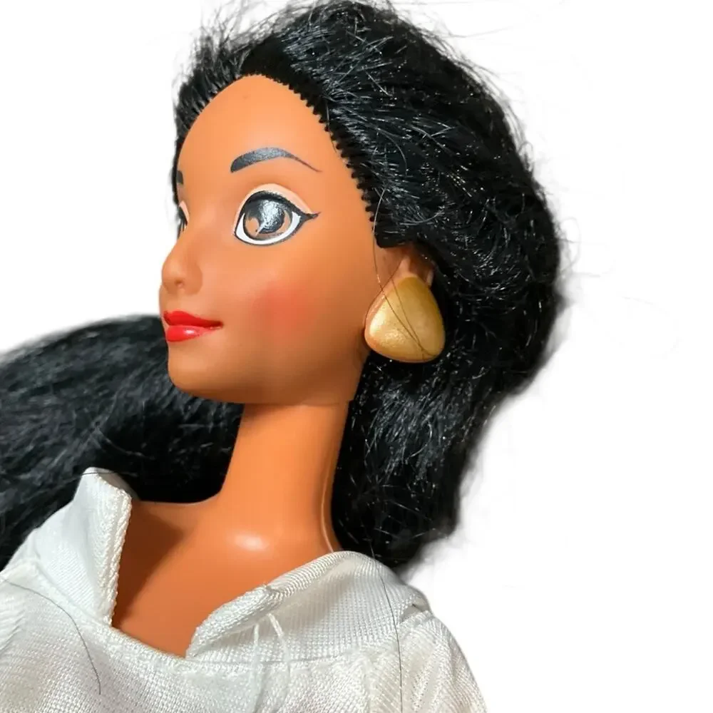 Disney Barbie Doll ESMERELDA Hunchback Notre Dame Gypsy Costume Gold.Earrings
